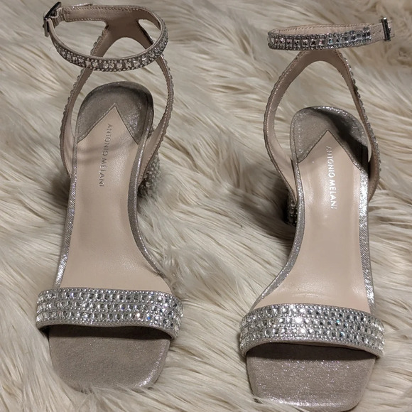 Antonio Melanie Marryanna embellished rhinestone ankle strap heels / sandals 7M - Picture 2 of 6
